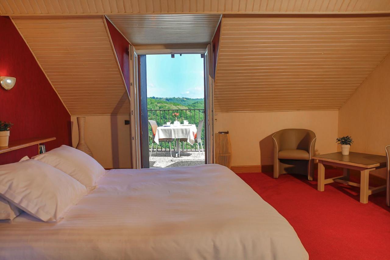 Hotel L'Oustal Del Barry à Najac Extérieur photo