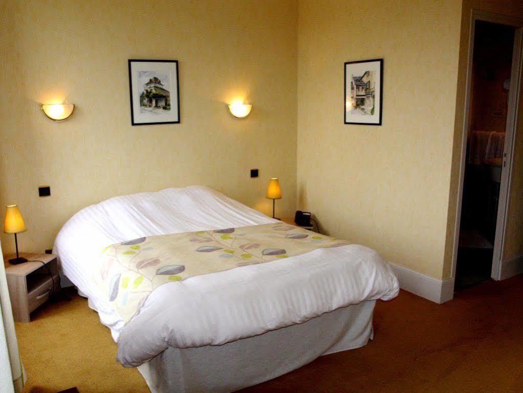 Hotel L'Oustal Del Barry à Najac Extérieur photo