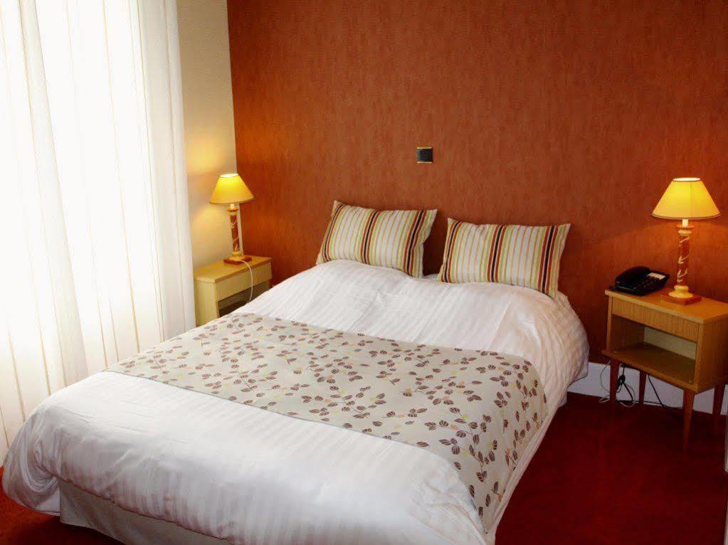 Hotel L'Oustal Del Barry à Najac Extérieur photo